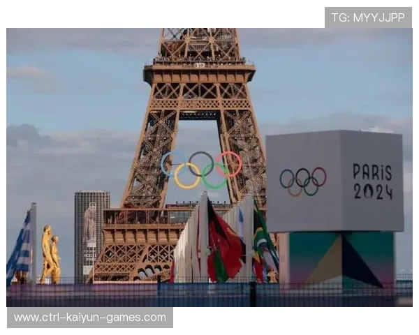 街头与塞纳河共谱奥运开幕新篇章